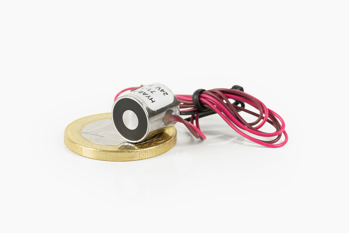 https://hyab.com/uploads/img/Produkter/71 El-hållmagneter/71-1010-24-JSK/71-1010-24-JSK_2.jpg